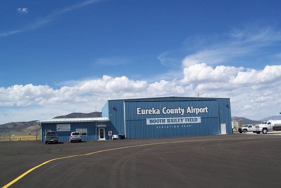 eureka airport